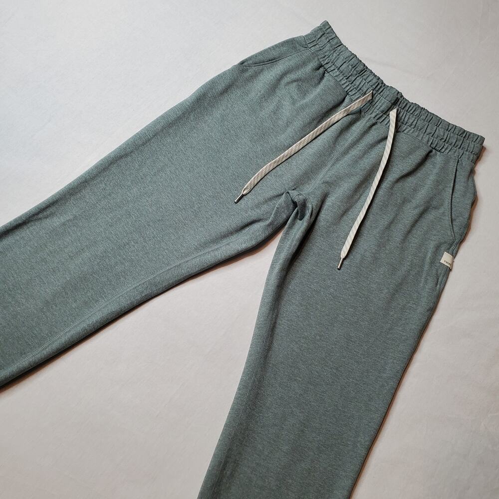 Vuori Women's Size XS Performance Jogger Pants Tapered Leg Green VW303